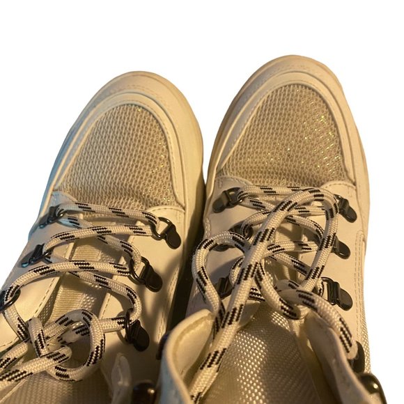 Madden Girl Negan white black and sliver high top chunky boots size 8.5 M - Picture 4 of 12